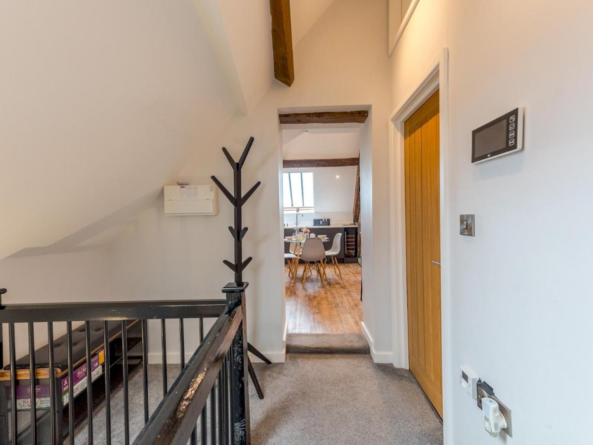 Pass The Keys 5C Charming Town Centre Apartment With Roof Top Views Shrewsbury Exterior photo
